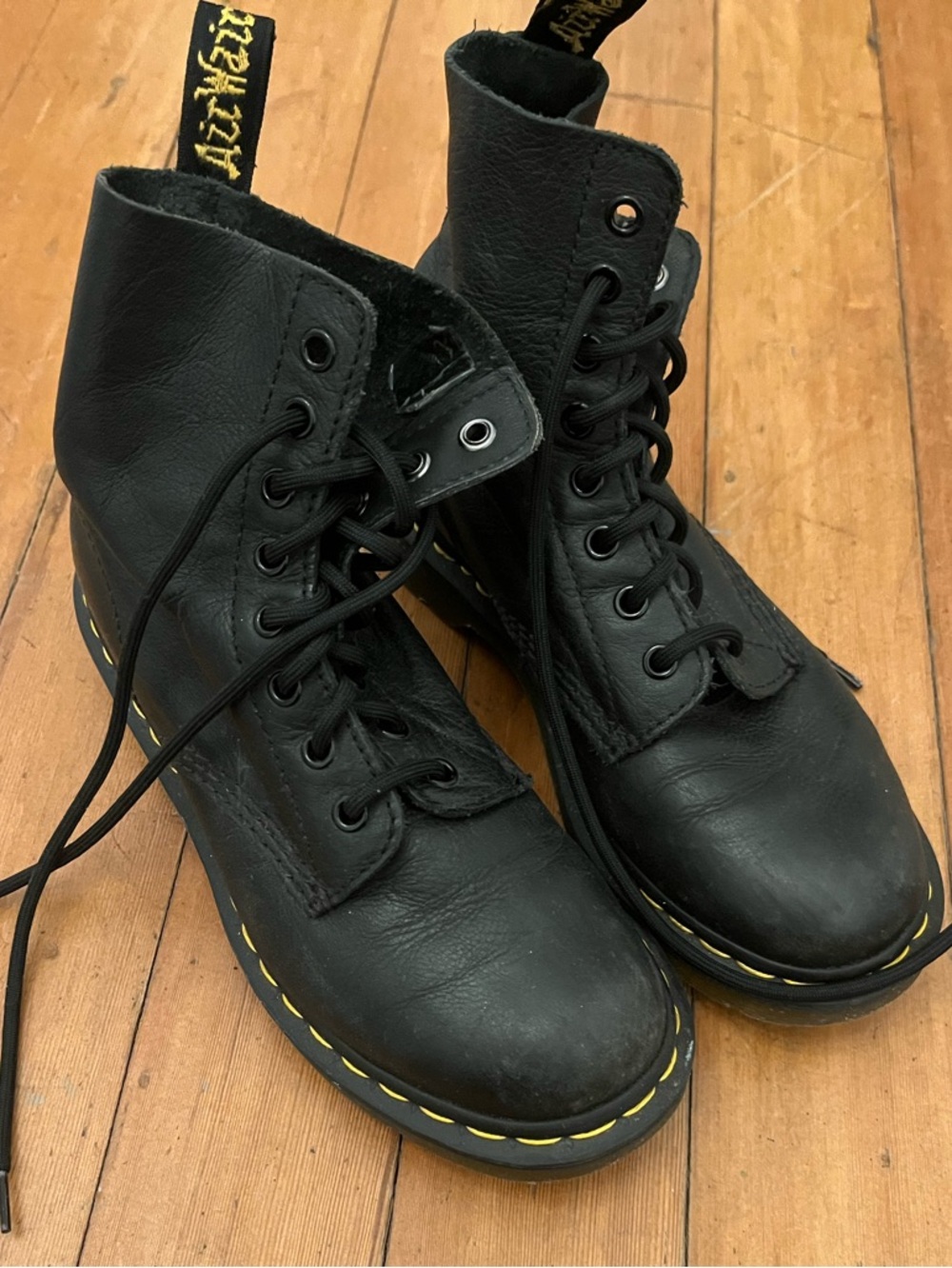 Doc martens size 38 or 7